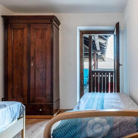 Dimora Al Portico Cloz Ospitar Apartman Kültér fotó